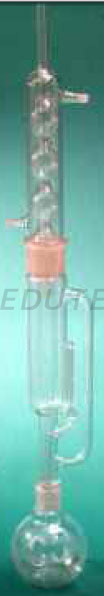 SOXHLET EXTRACTION APPARATUS CONSISTS OF FLASK, EXTRACTOR AND CONDENSER